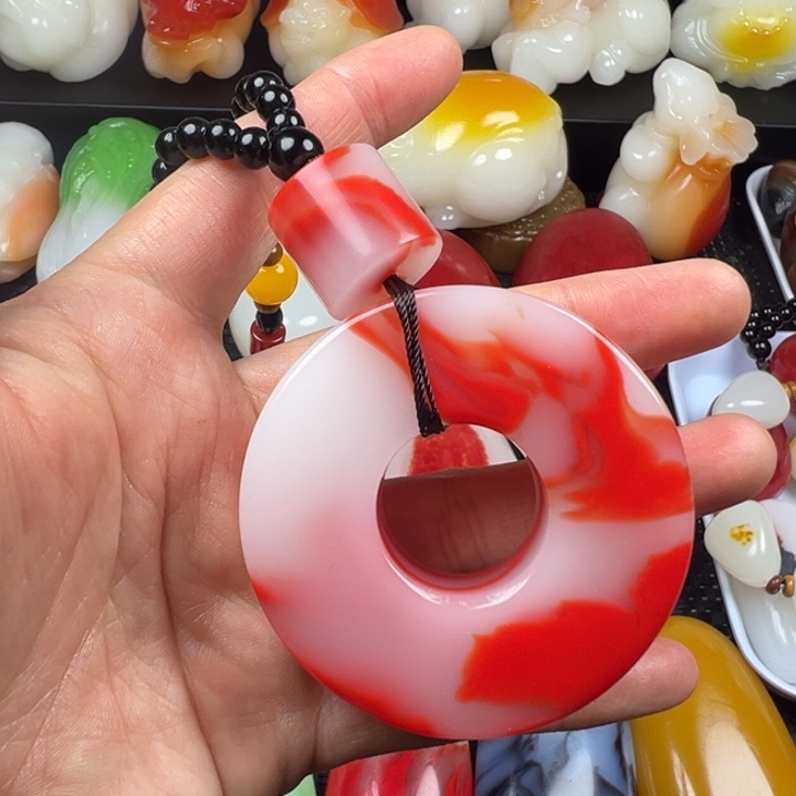 新疆戈壁五彩石金丝