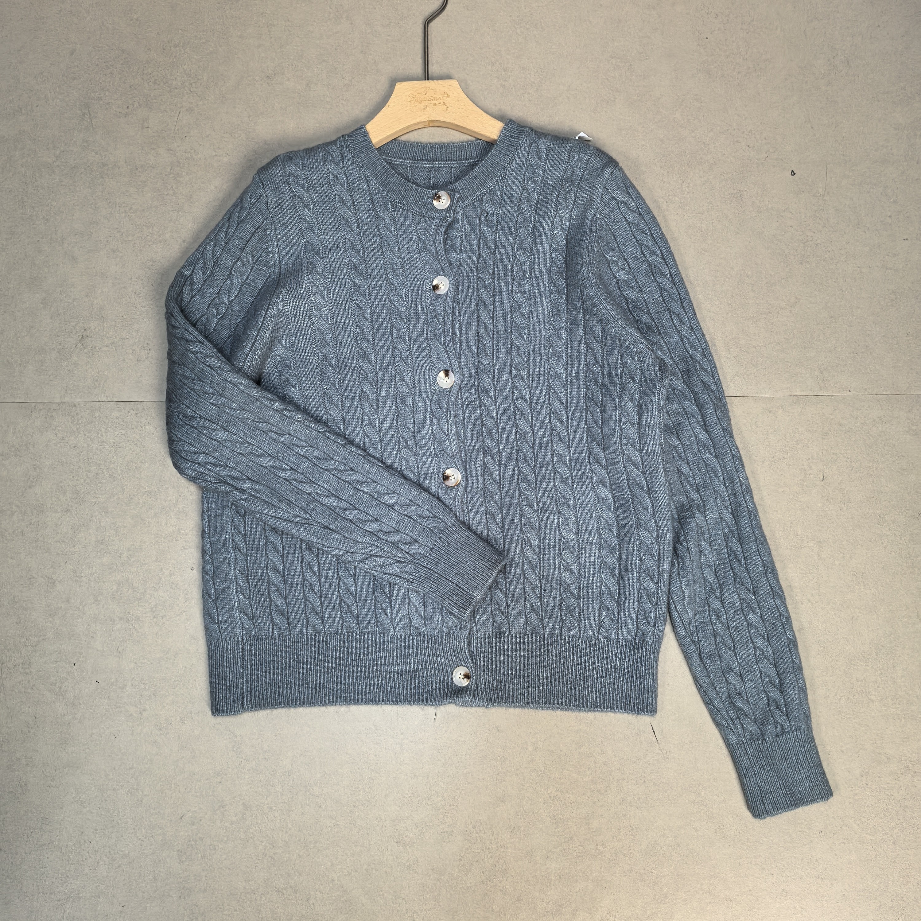 重磅羊毛+羊绒圆领开衫