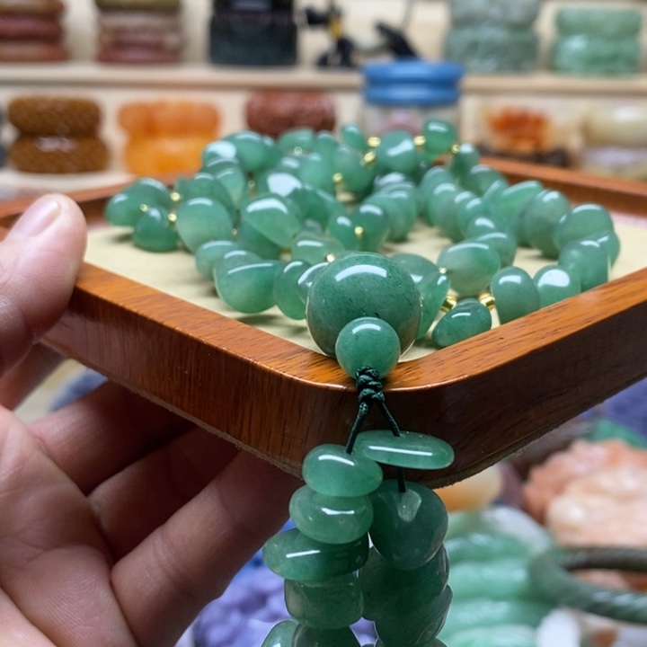 未镶嵌手镯石英质玉