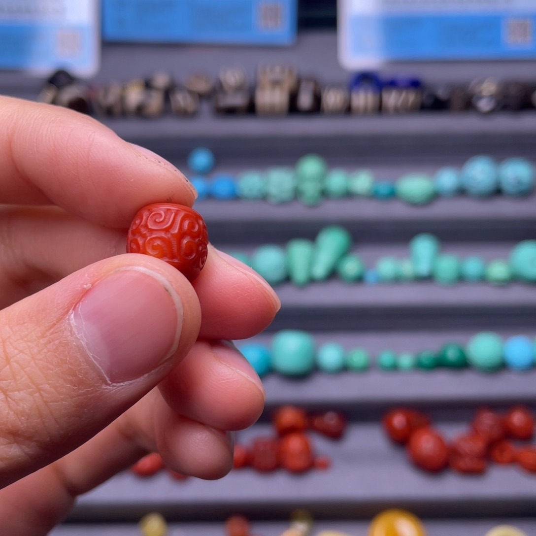 玛瑙/玉髓颈饰合金猫**呀