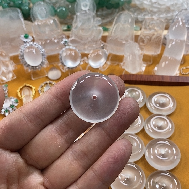 石英质玉未镶嵌平安扣