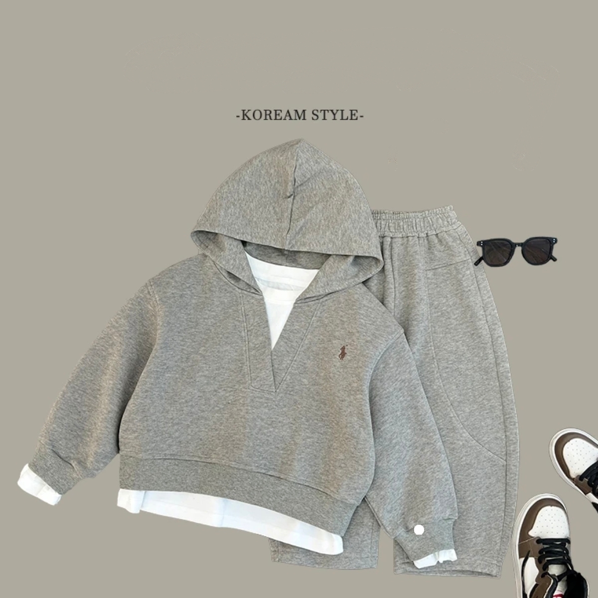 2025春秋新款儿童韩版时尚假两件设计刺绣标休闲连帽卫衣男女套装