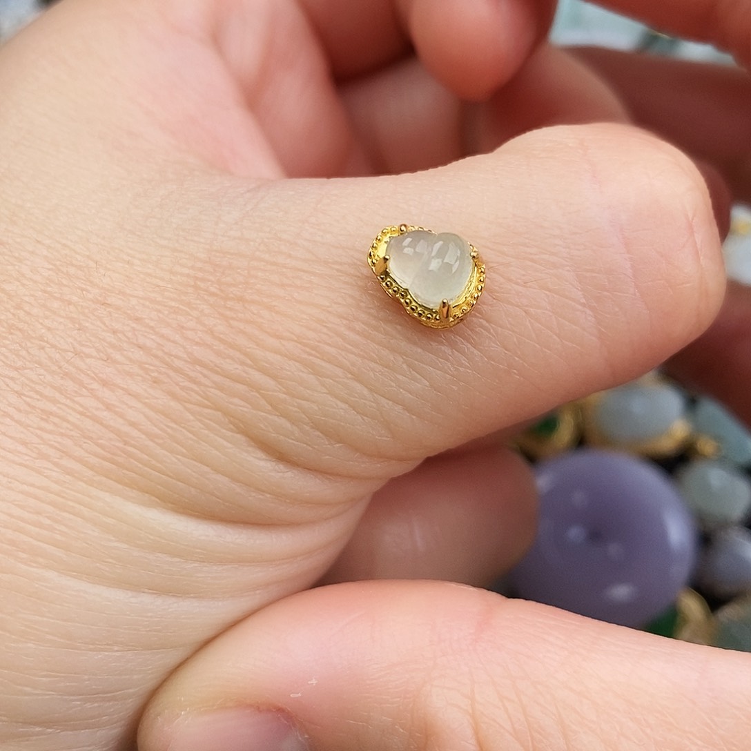 翡翠颈饰银S925镶嵌葫芦