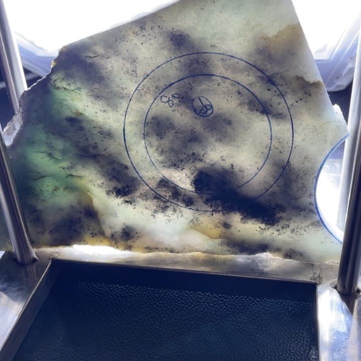 定制翡翠不退不换未镶嵌