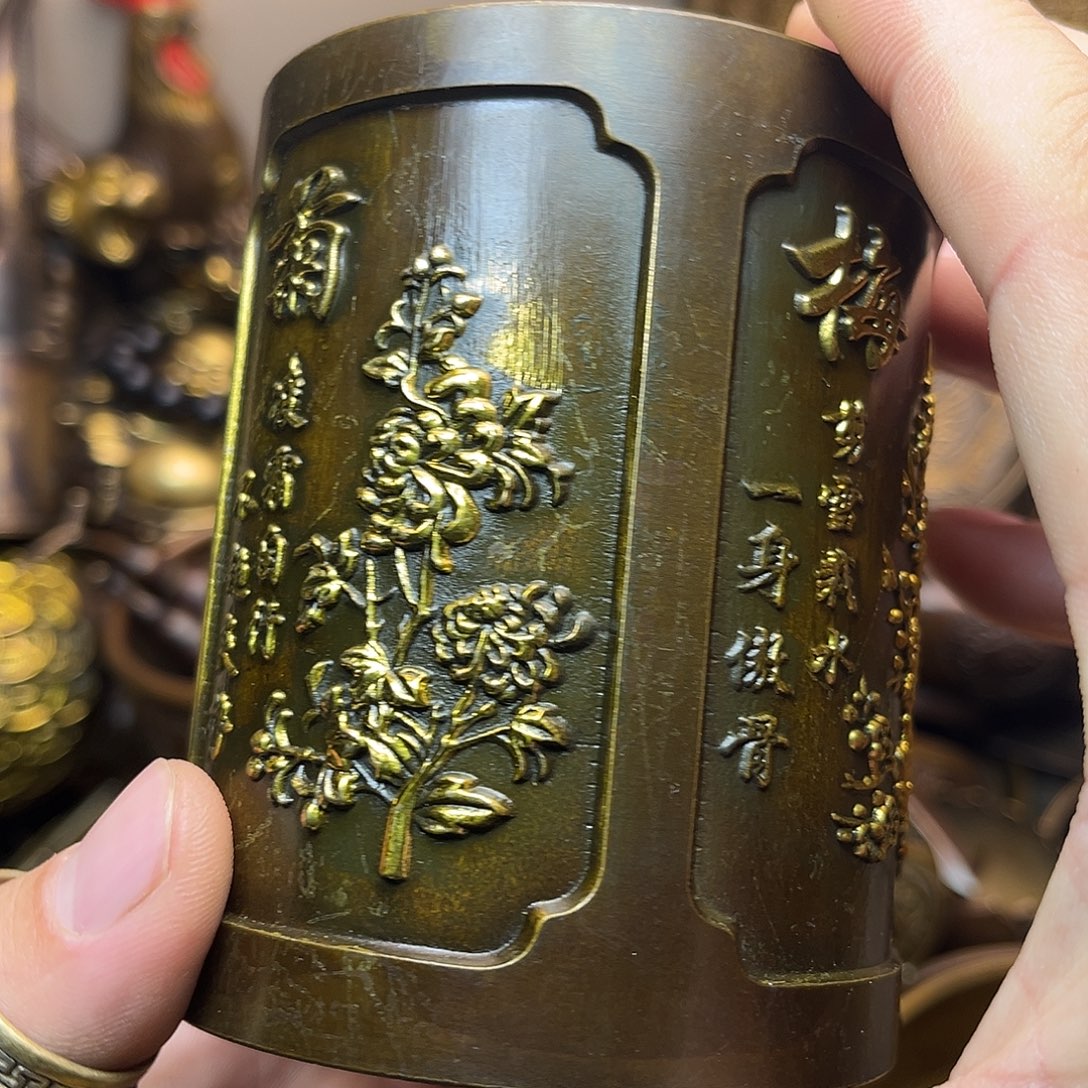 精美铜器工艺品等