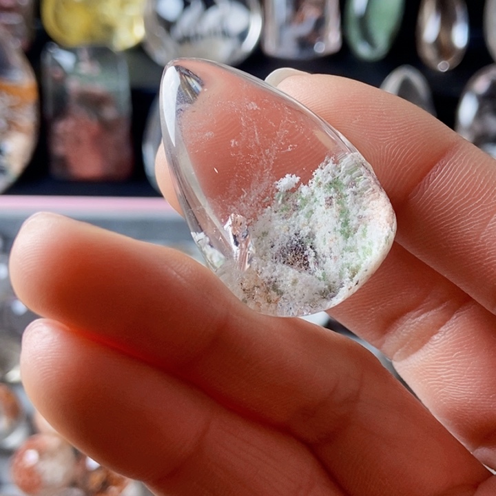 水晶颈饰未镶嵌白幽灵