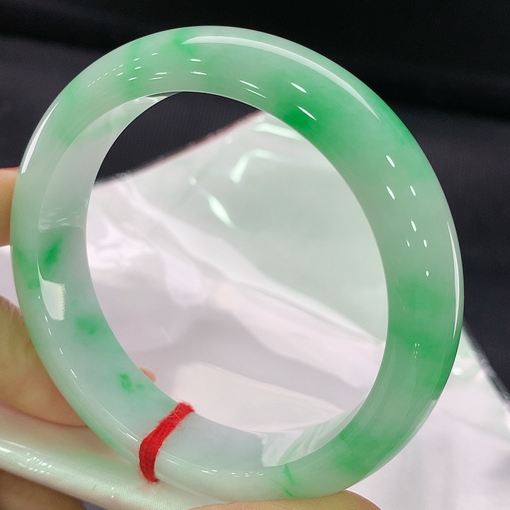 翡翠手镯未镶嵌正圈59