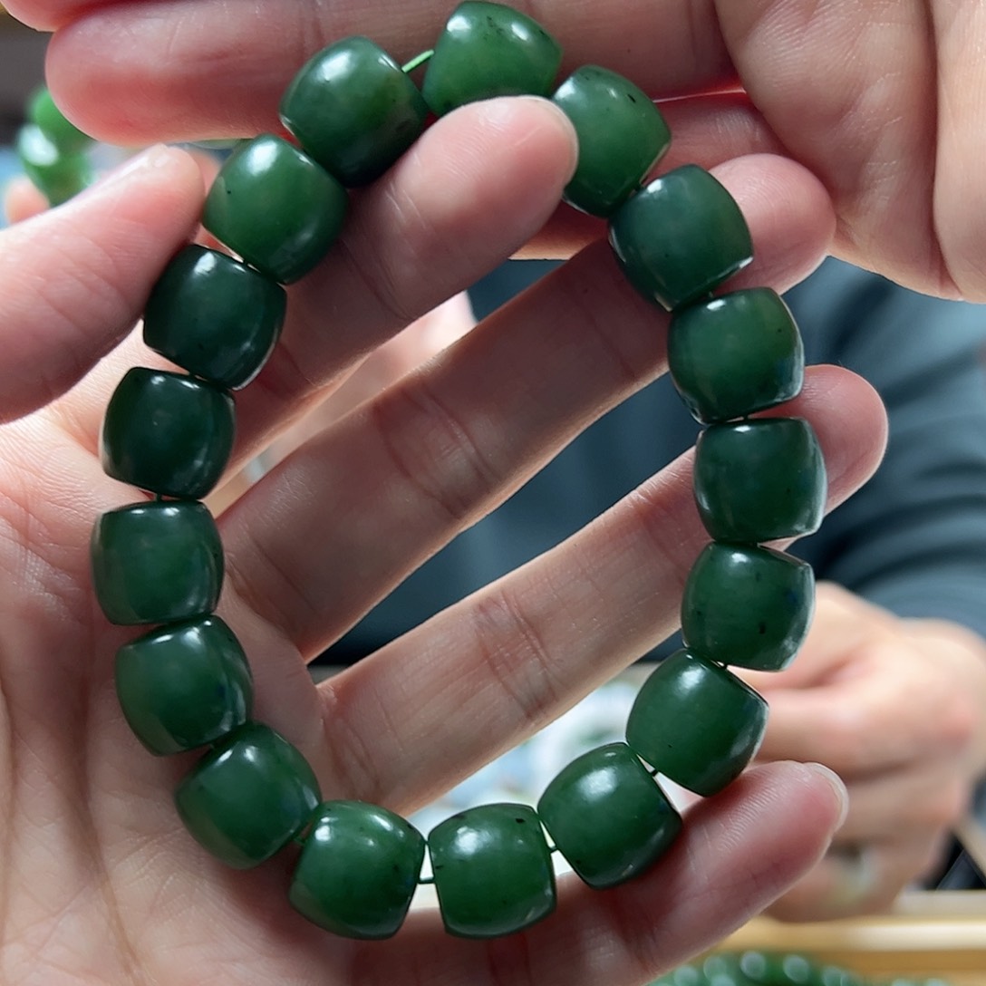 【闪购商品】和田玉手串未镶嵌卡13璧玉