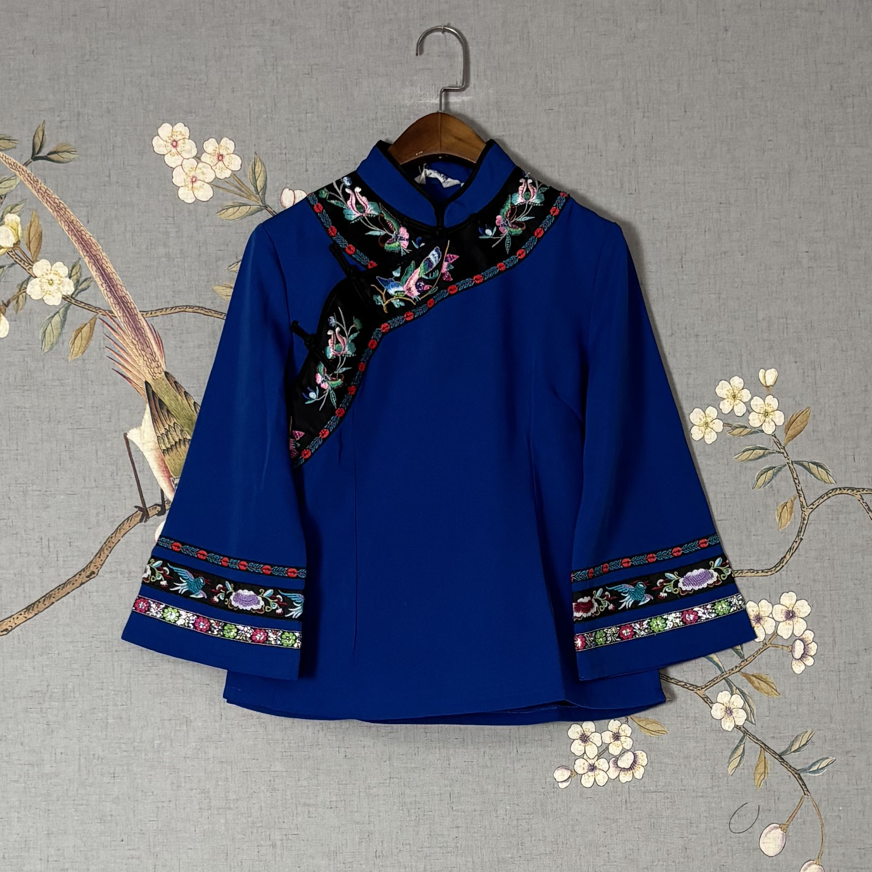 土家妹【工厂特惠】厚款土家族苗族传统民族服绣花9分袖上衣123713