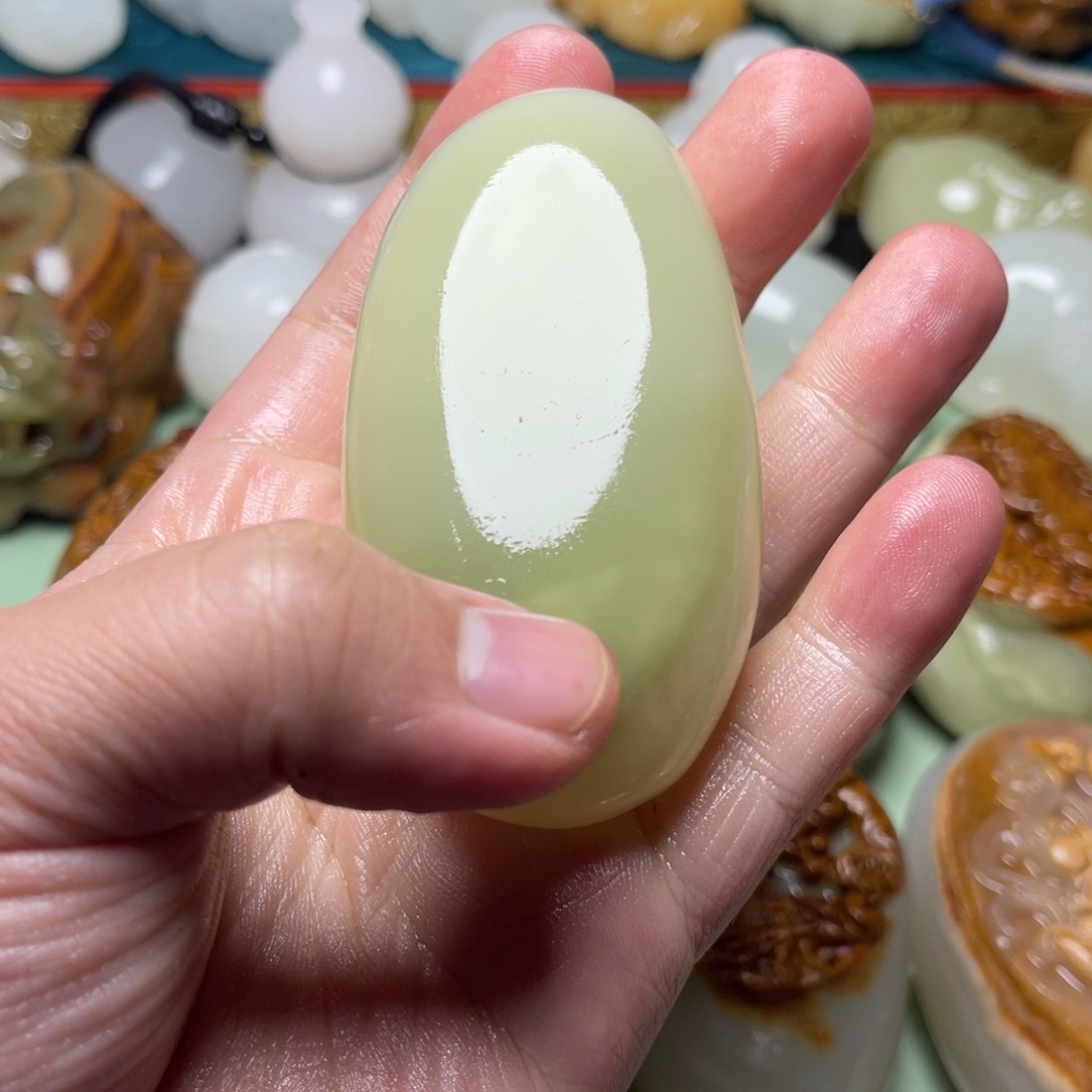 石材天然方解石手把件不退换