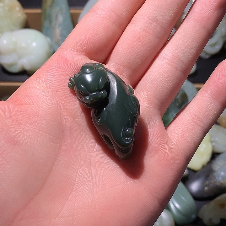 和田玉（糖玉）未镶嵌挂件