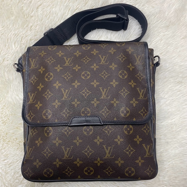 95新 LouisVuitton/路易威登 97新棕老花翻盖斜挎包
