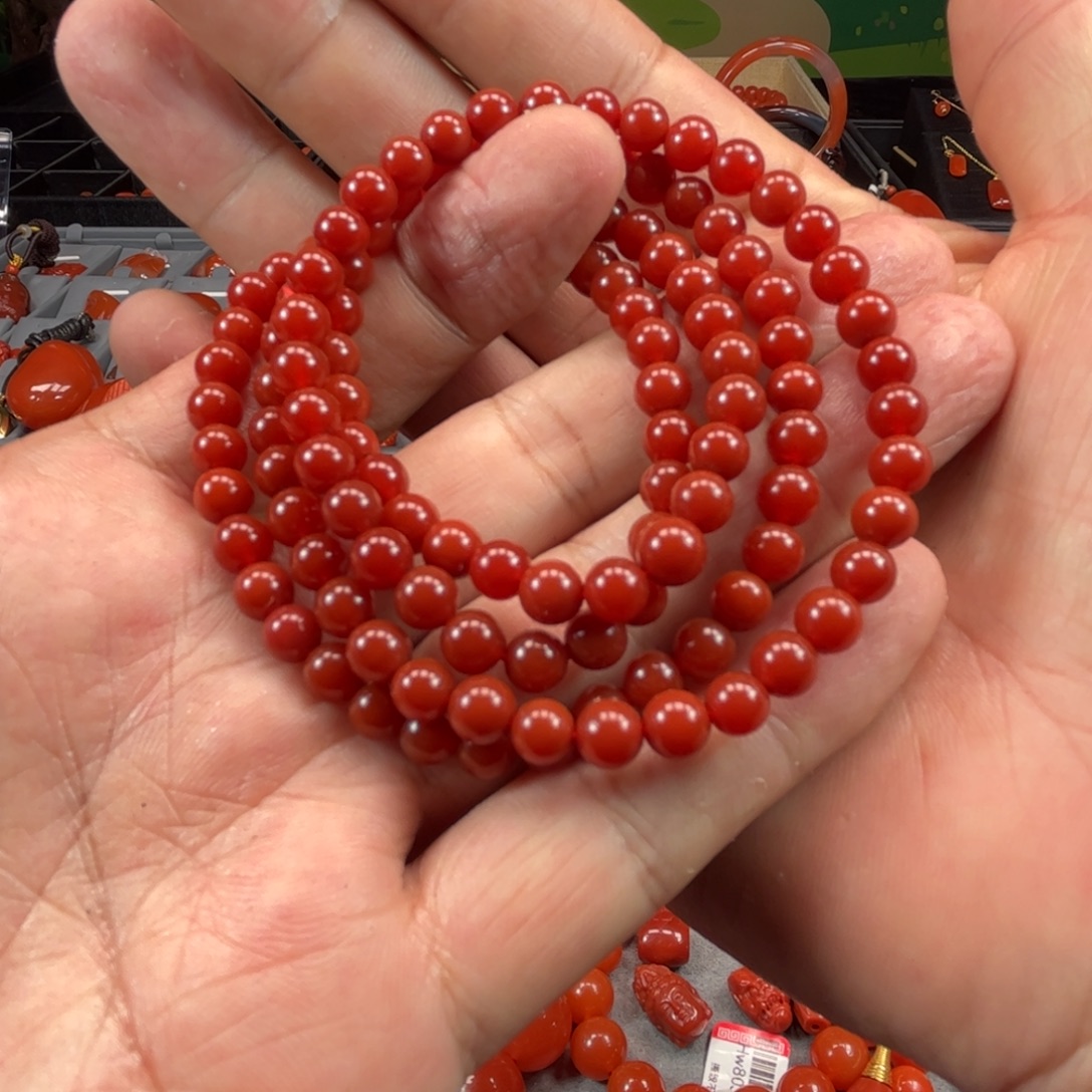 纯***色南红玛瑙未镶嵌手链