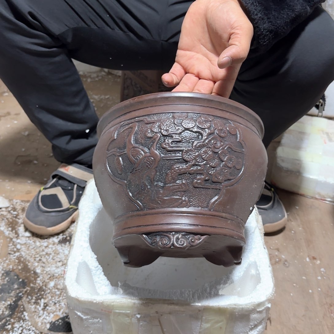 紫砂花盆瑕疵和瑕疵的