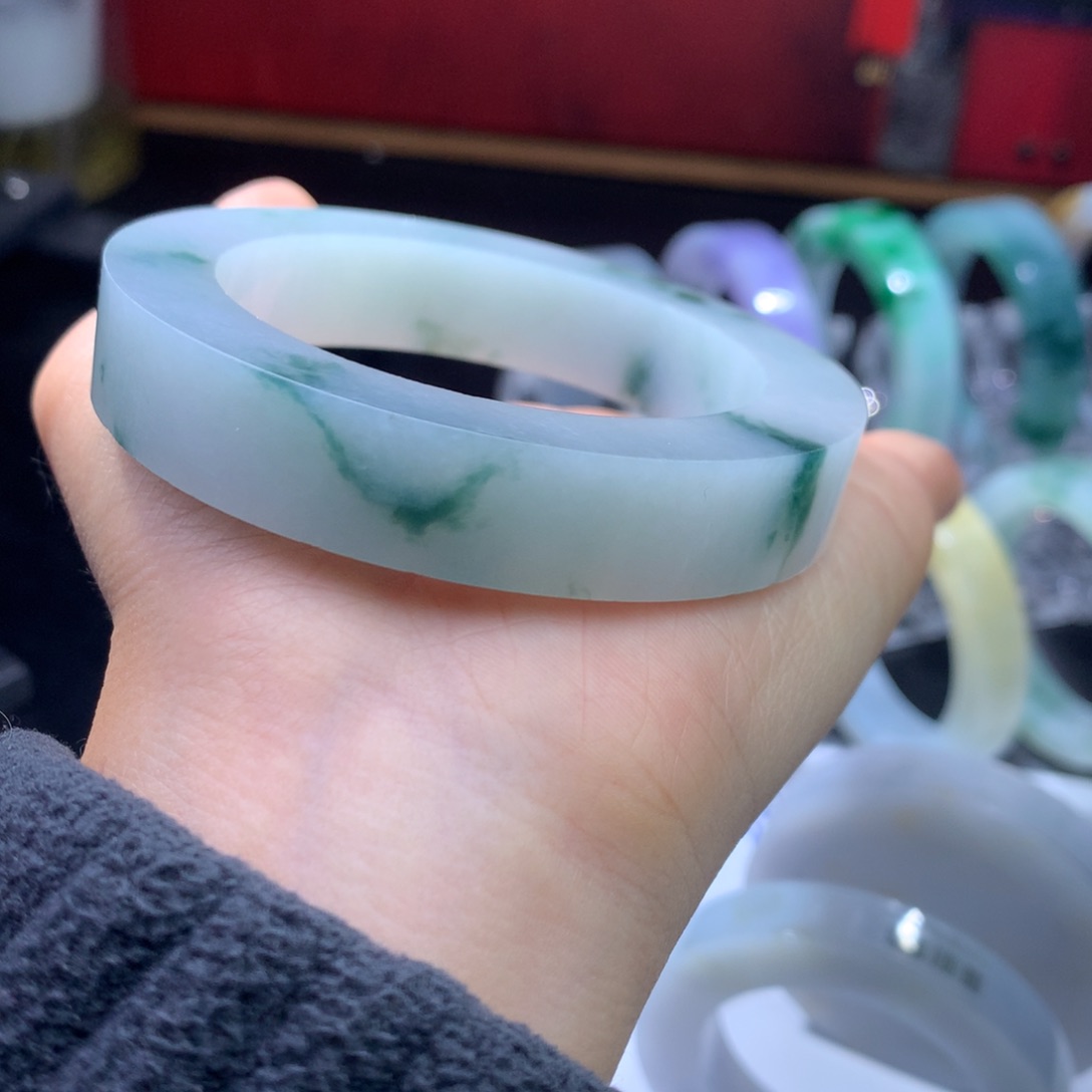 定制翡翠翡翠手镯未镶嵌