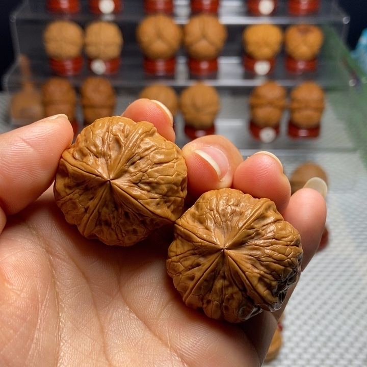 把件文玩核桃聚宝四棱31