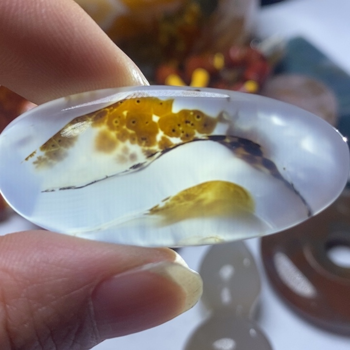 玛瑙/玉髓颈饰未镶嵌