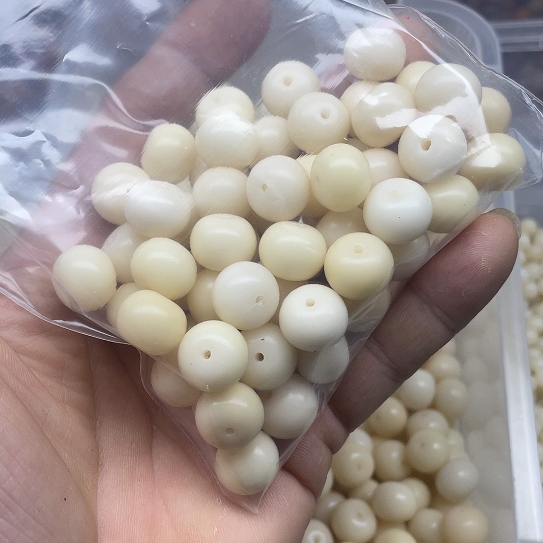 吊坠白玉菩提14奶黄苹果30颗➕灯牌宠30颗