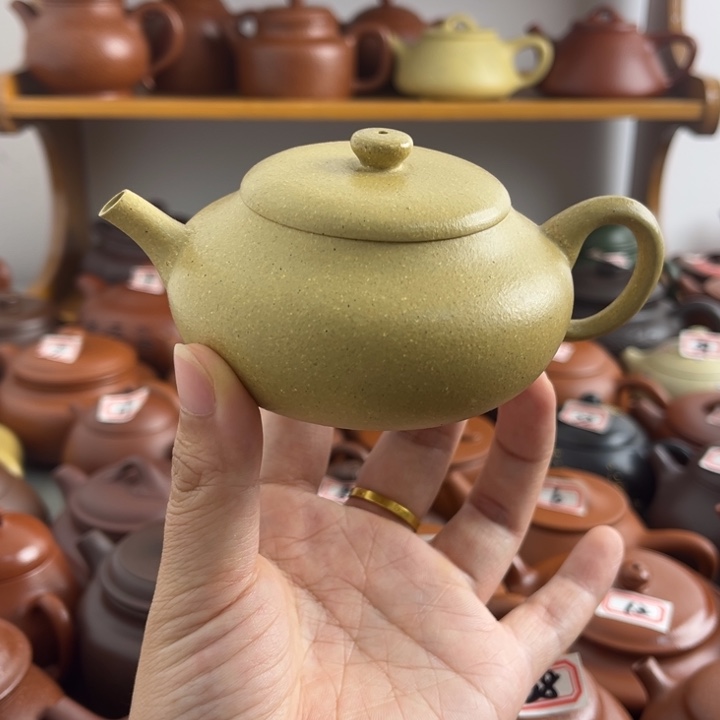 茶壶紫砂140cc本绿半手微瑕