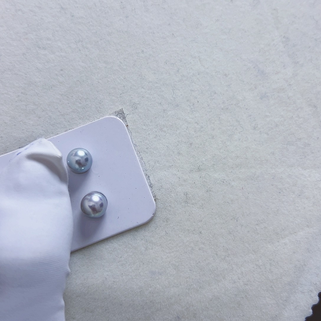海水珍珠海水akoya真多麻色耳钉7.5-8mm18K金镶嵌