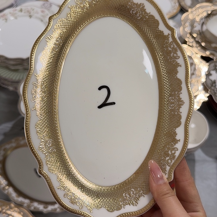 亦***见瓷10英寸金边小鱼盘2个