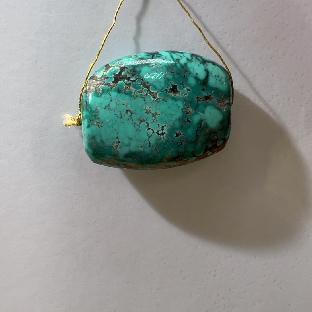 绿松石未镶嵌挂件