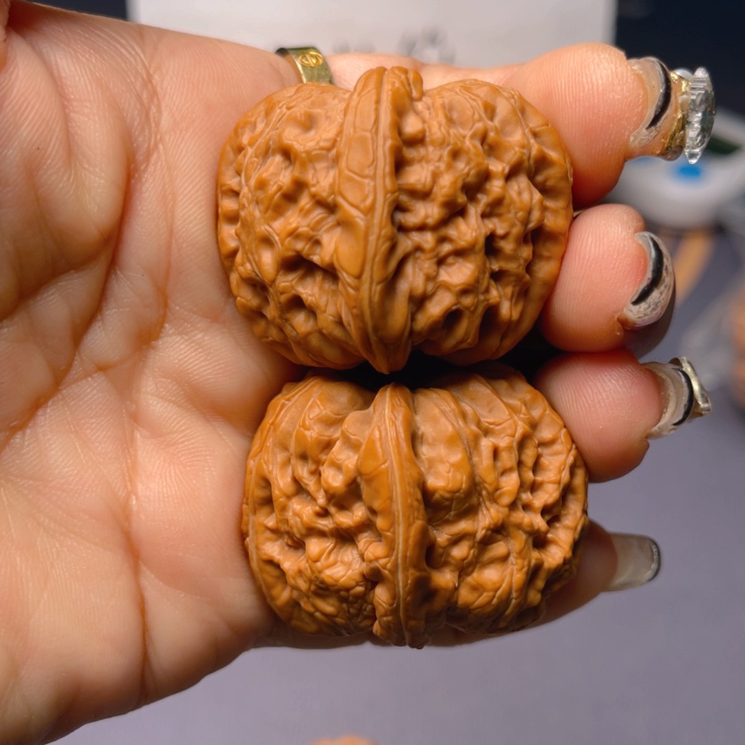 文玩核桃把件40元宝