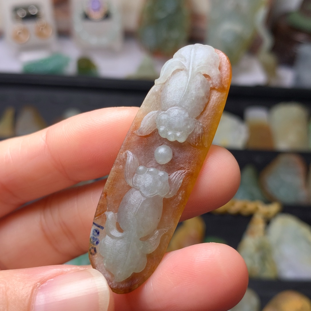 定制翡翠未镶嵌翡翠