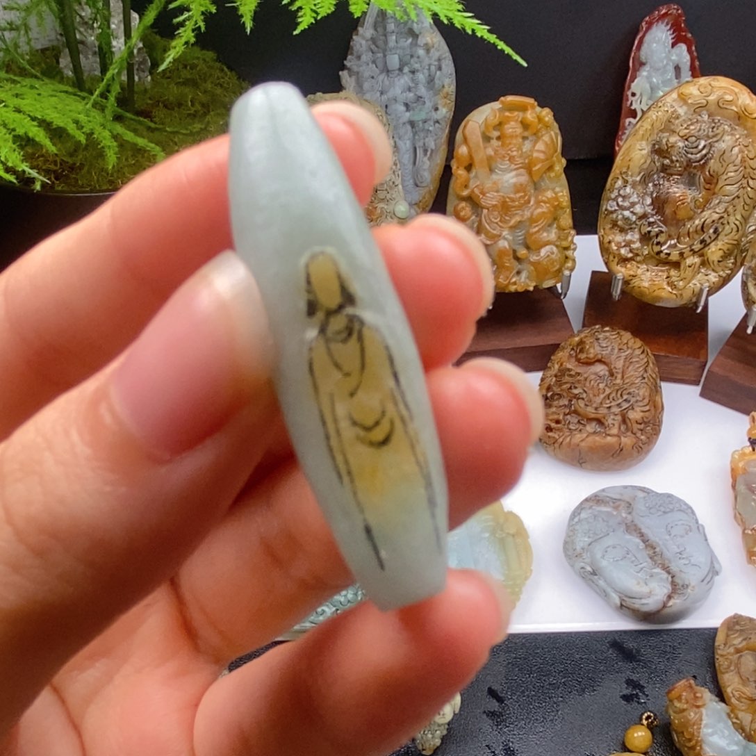 定制翡翠未镶嵌翡翠