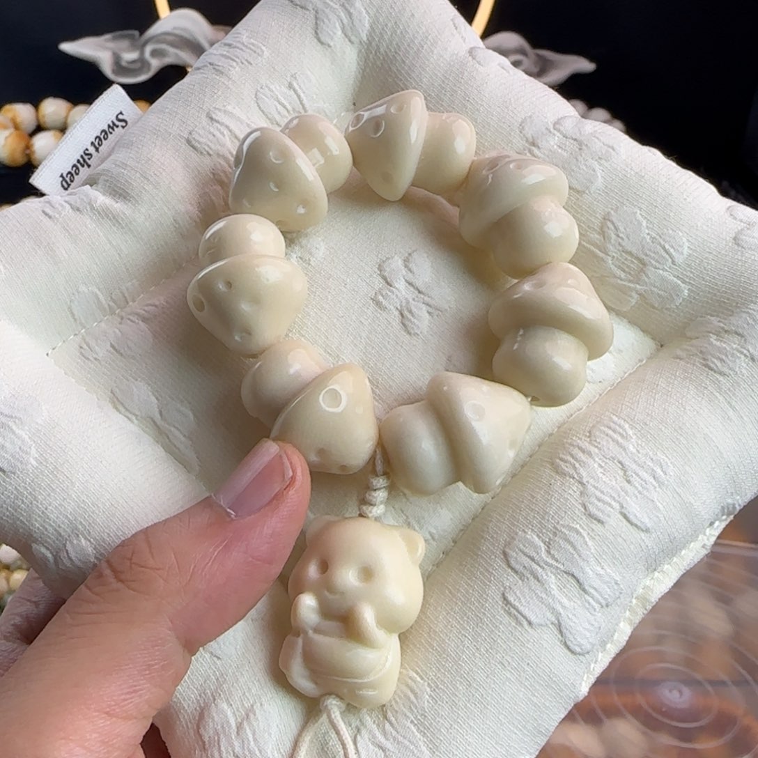 菩提根/象牙果吊坠微瑕疵蘑菇手捻1个