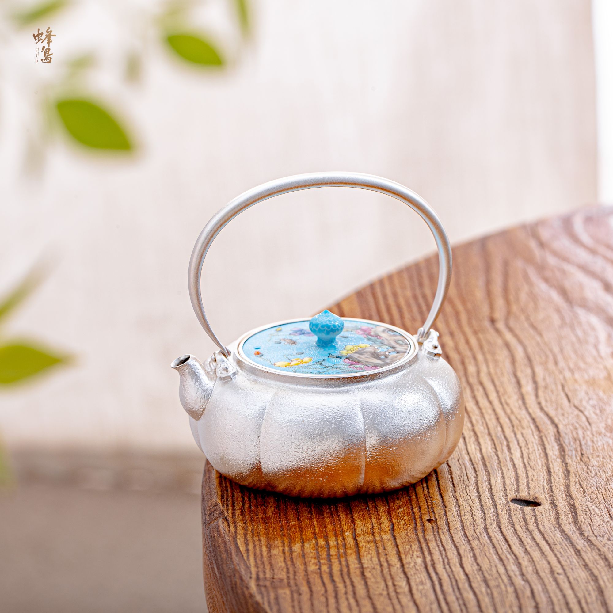 蜂鸟工坊 素小姐 浅蓝花朵瓷盖提梁壶（小号/约310cc）SXJA3036