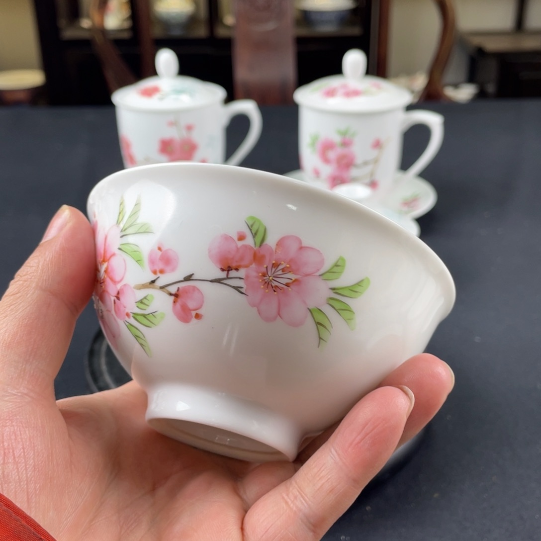 瓷片轻工业陶瓷研究所