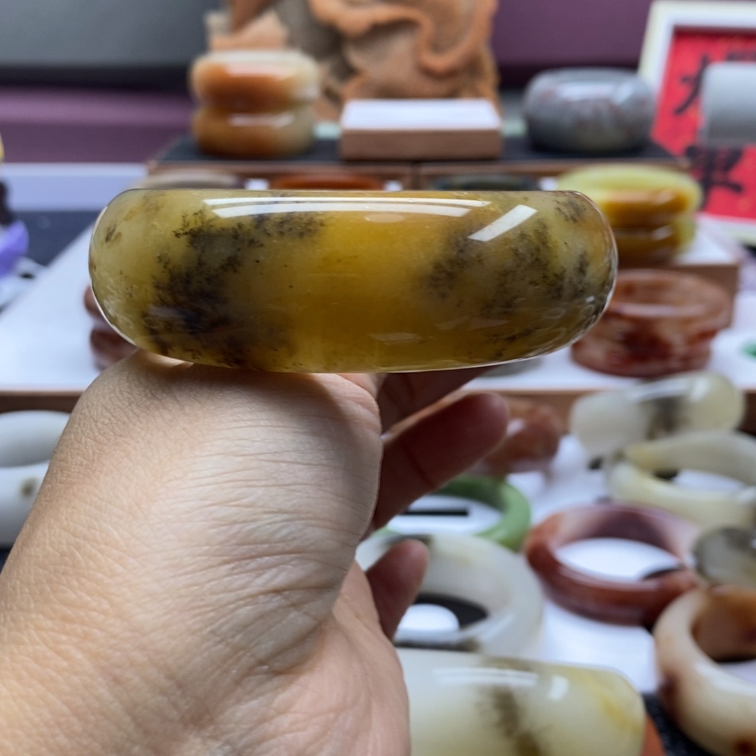 石英质玉手镯未镶嵌用****8