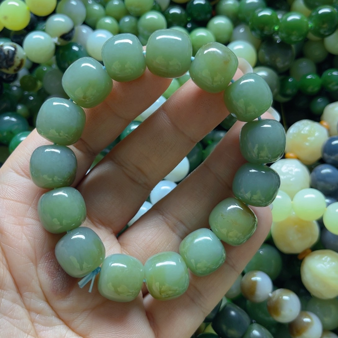 和田玉手链未镶嵌