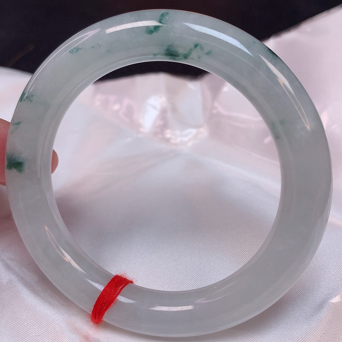 翡翠手镯未镶嵌53+ 翡翠手镯