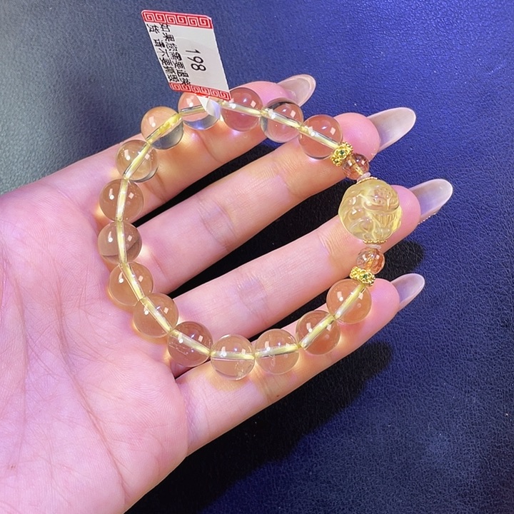 水晶黄水晶圆狐未镶嵌