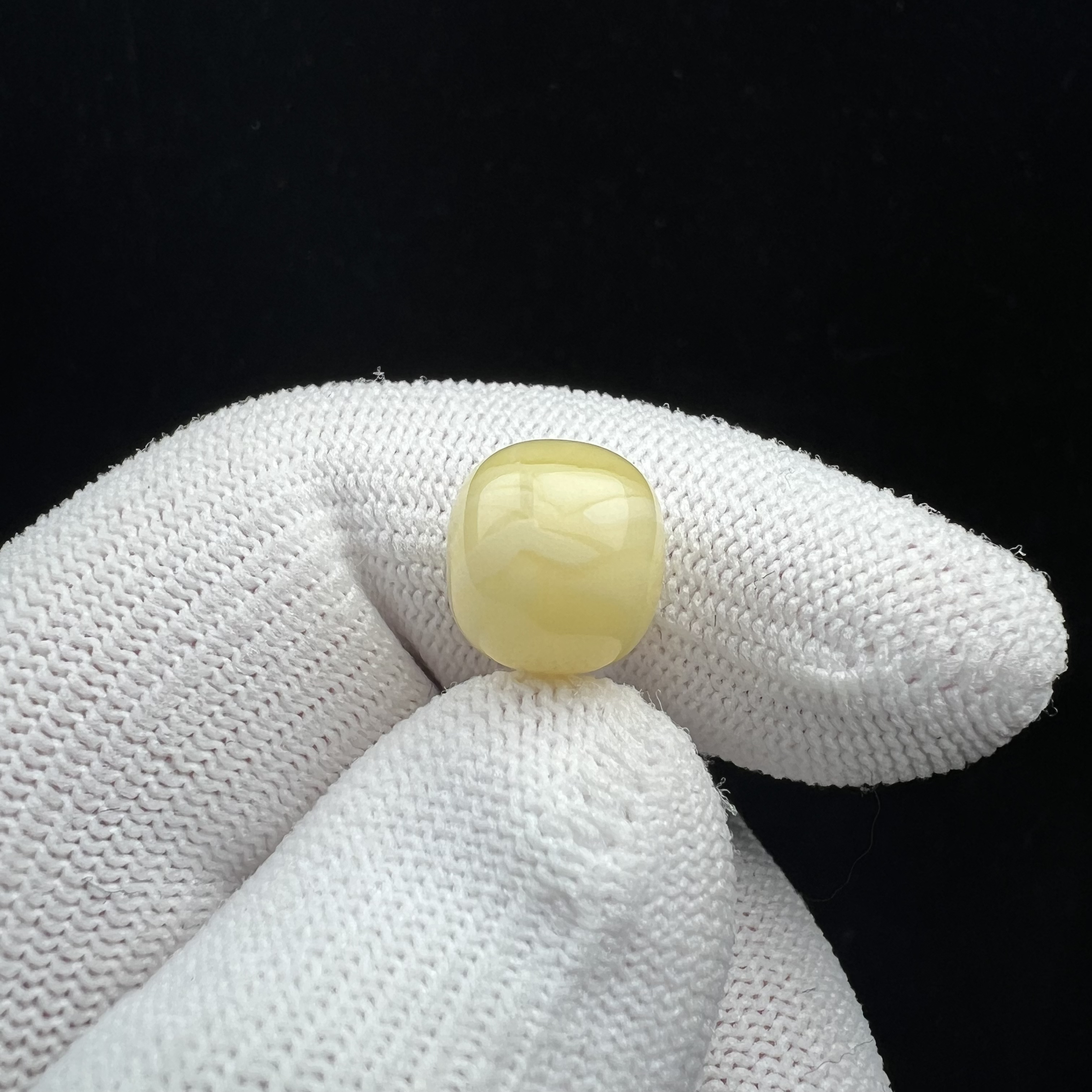 J2339天然原矿蜜蜡墩子11.6*10.7mm支持复检