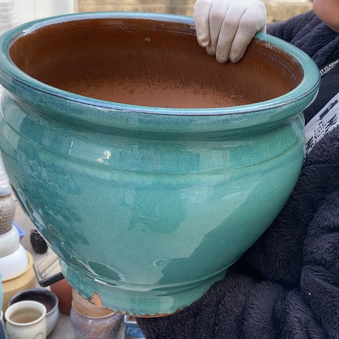 紫砂花盆瑕疵口33高27
