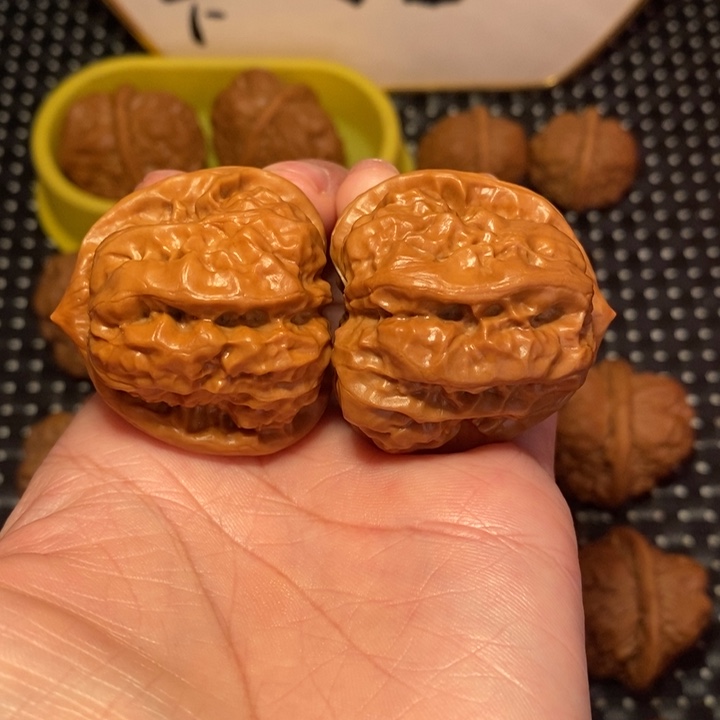 把件文玩核桃四深开八腿蛙王