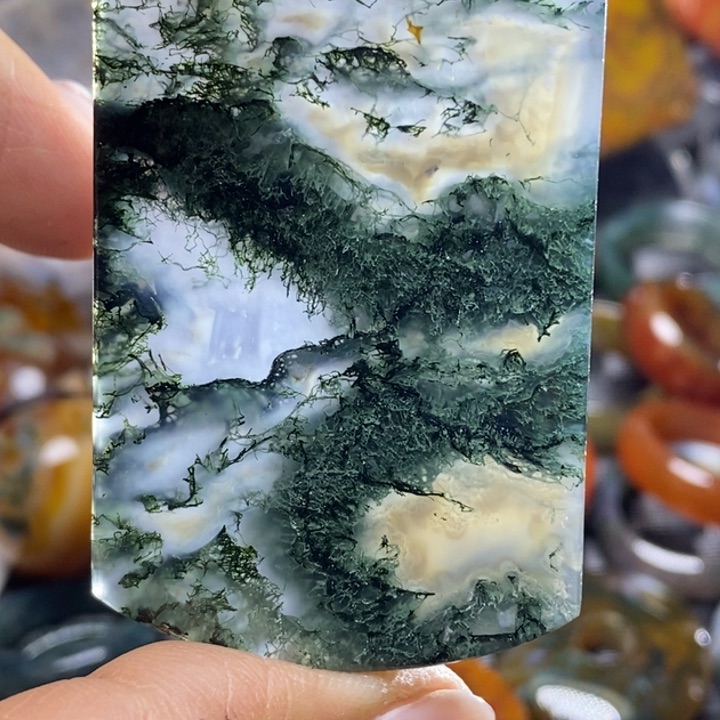 玛瑙/玉髓颈饰未镶嵌金*