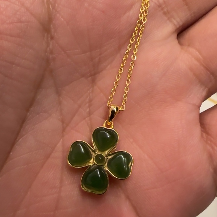 和田玉银S925镶嵌颈饰