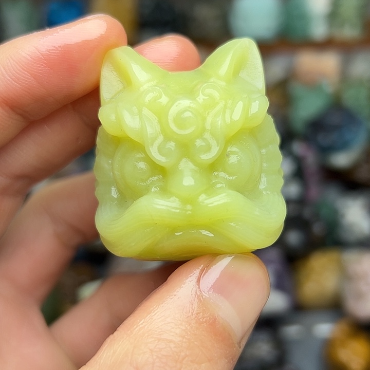 石材醒狮小白岫岩