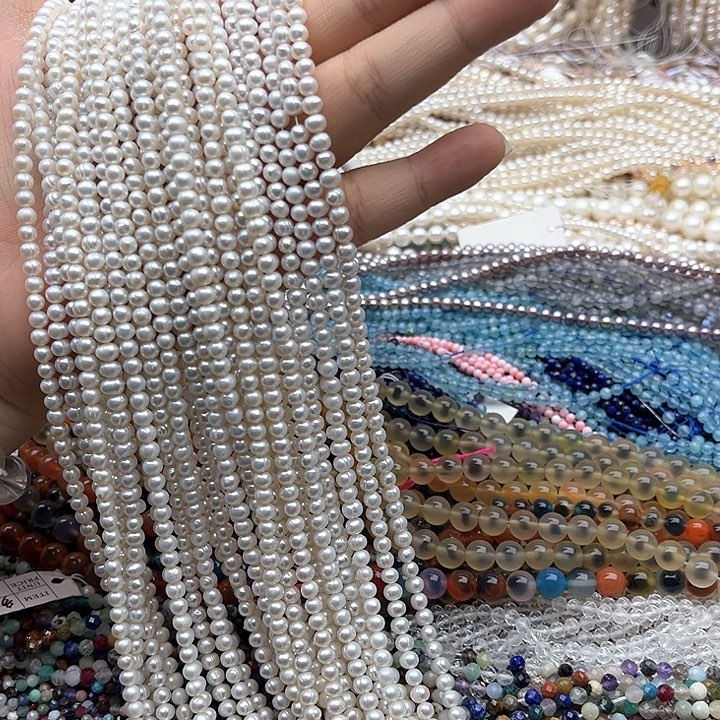 未镶嵌玛瑙/玉髓珠宝半成品一条4mm左右椭圆珍珠有螺纹