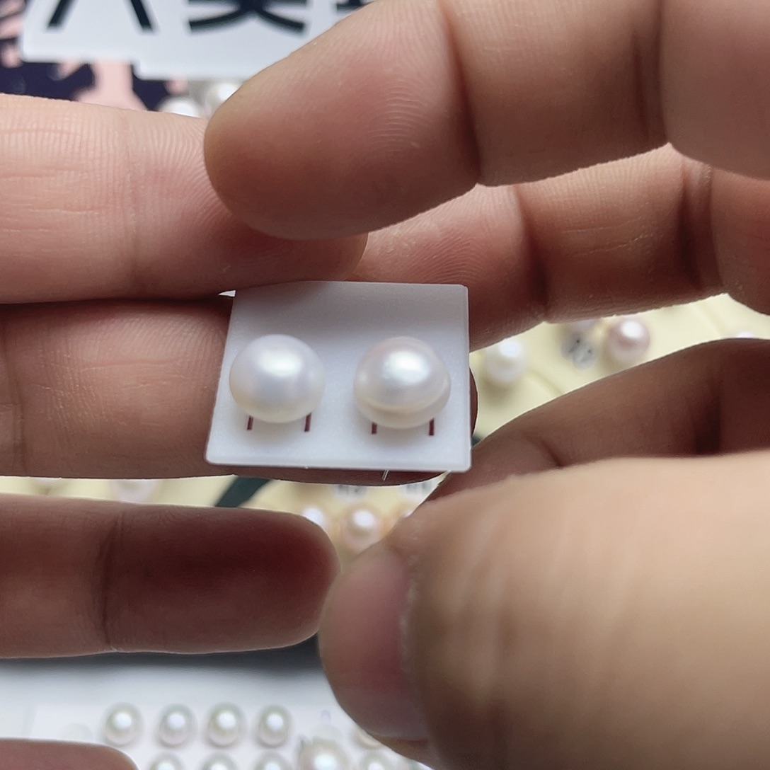 是***呀银S925镶嵌淡水珍珠耳饰