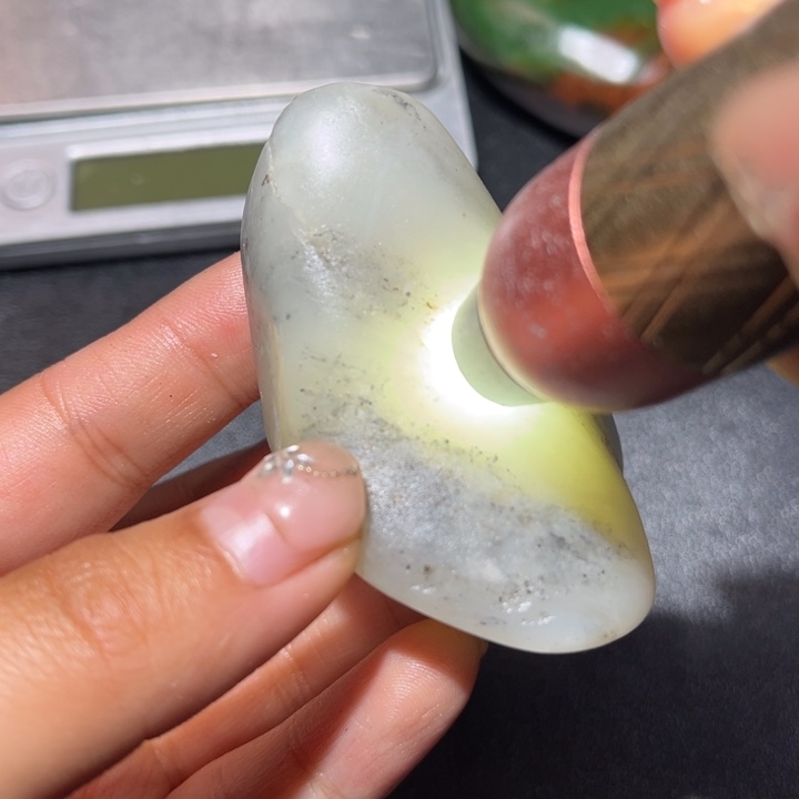 和田玉未镶嵌珠宝奇石