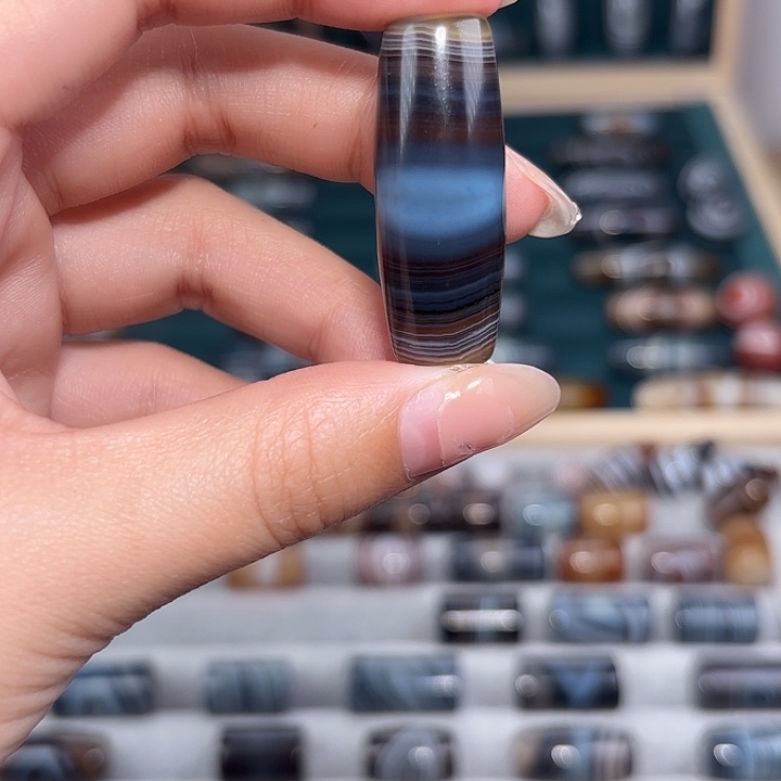 马***卿玛瑙/玉髓合金珠宝奇石