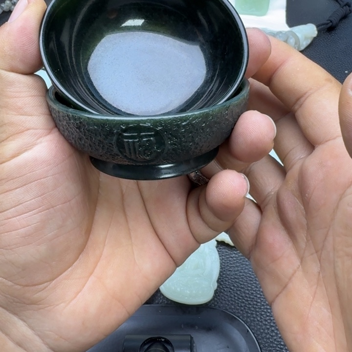 颈饰未镶嵌和田玉出*