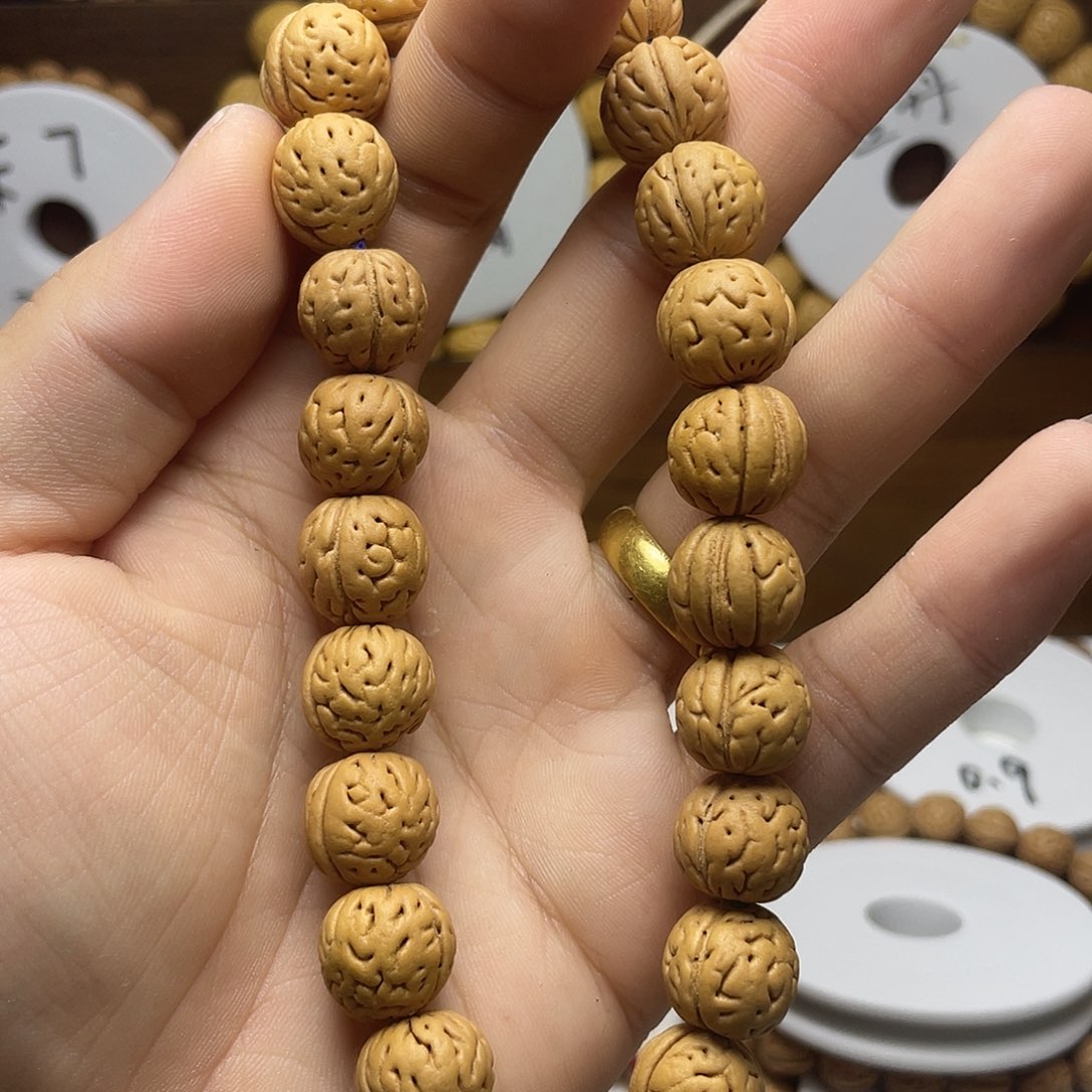 4****吊坠桃核桃核手串野生肥脐13