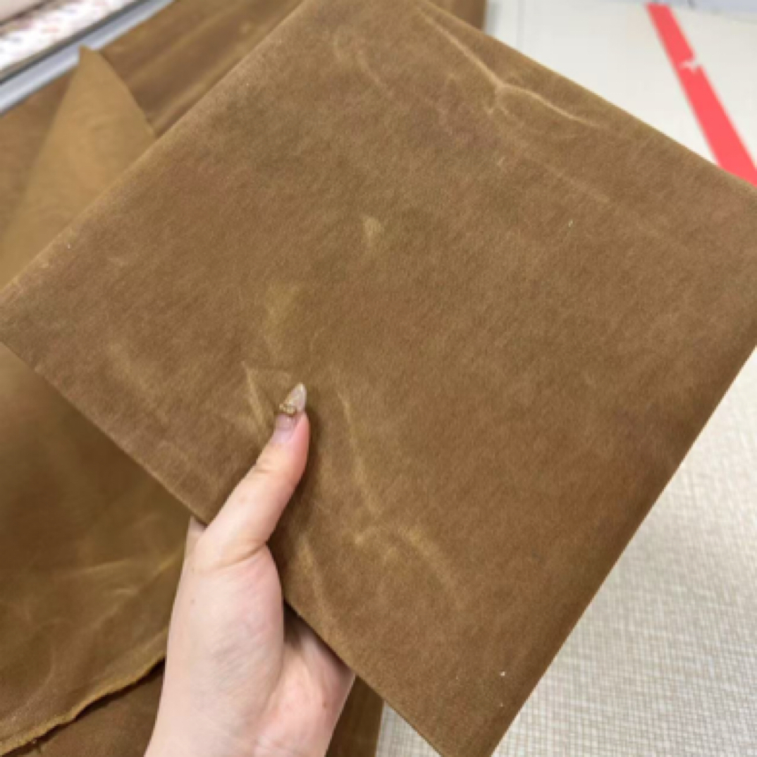（绝） 蜡感帆布，超硬挺