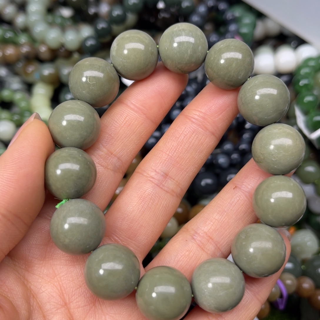 和田玉未镶嵌手链